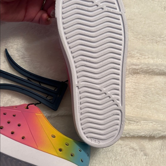 DSG Kids Water Shoes - Purple, Pink, Yellow - Picture 3 of 6